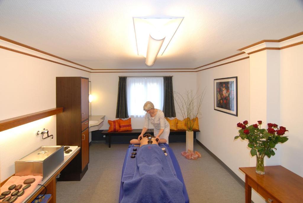 Kneipp- Und Wellvitalhotel Edelweiss Bad Wörishofen Dış mekan fotoğraf